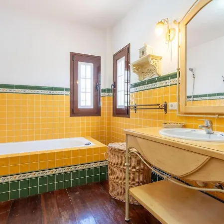 La Rueda Heated Private Pool, Billiard & Bbq 빌라