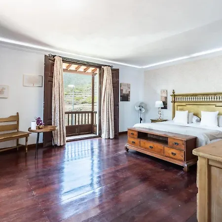 빌라 La Rueda Heated Private Pool, Billiard & Bbq