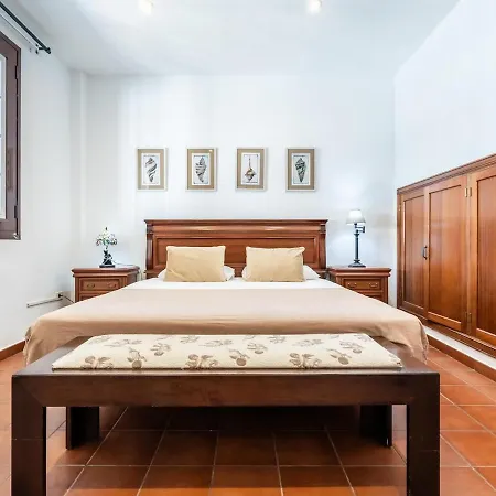 빌라 La Rueda Heated Private Pool, Billiard & Bbq 아데제