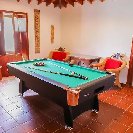 La Rueda Heated Private Pool, Billiard & Bbq 빌라 *