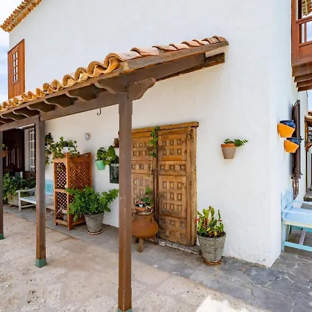 빌라 La Rueda Heated Private Pool, Billiard & Bbq 아데제