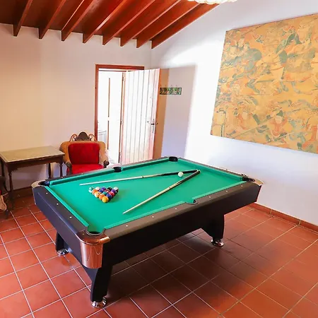 Villa La Rueda Heated Private Pool, Billiard&bbq *