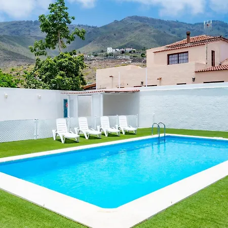 ヴィラ La Rueda Heated Private Pool, Billiard & Bbq